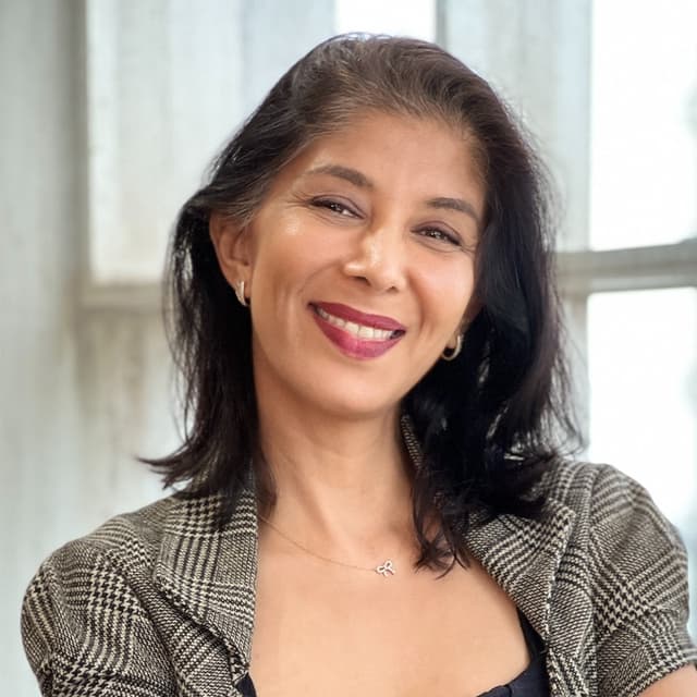 Hansi Malhotra 